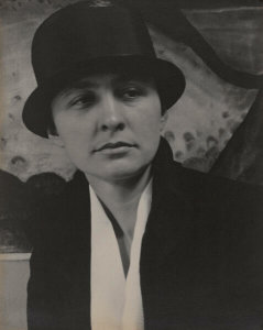 Alfred Stieglitz - Portrait of Georgia O'Keeffe, 1918